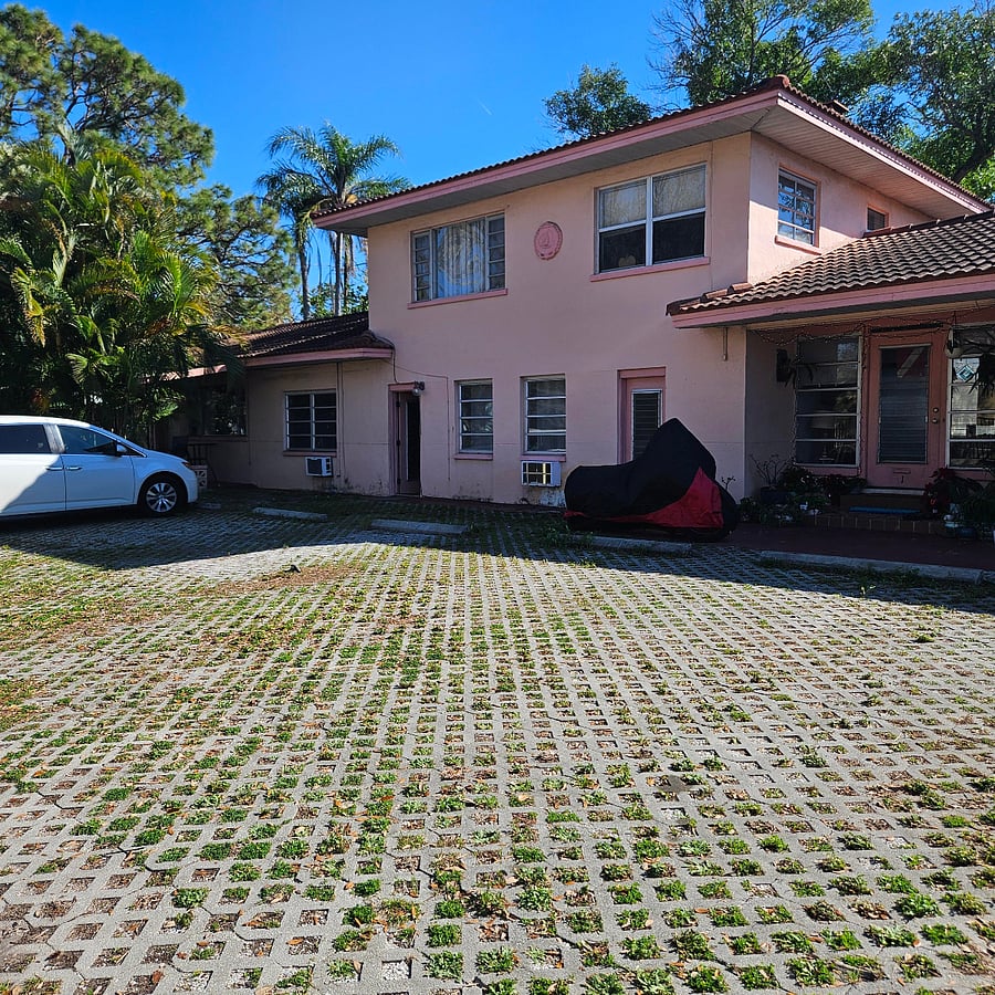 Furnished Finder property 814455_1 photo 9