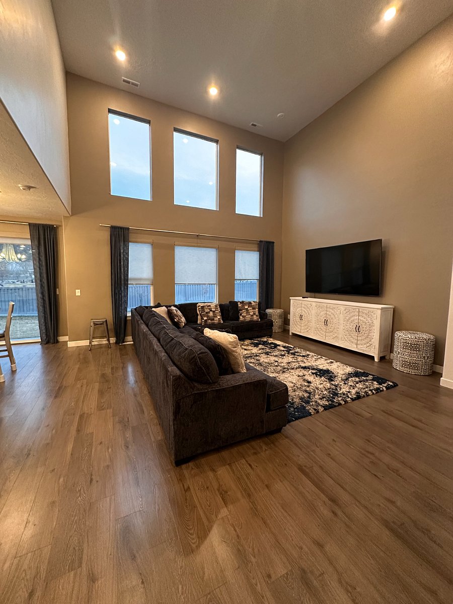 Furnished Finder property 814461_1 photo 3