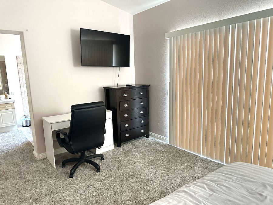 Furnished Finder property 814486_1 photo 17