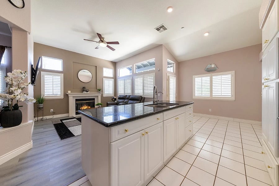 Furnished Finder property 814486_1 photo 28