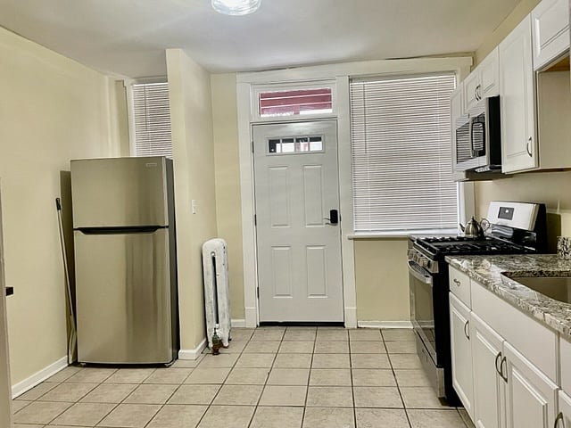Furnished Finder property 814507_1 photo 14