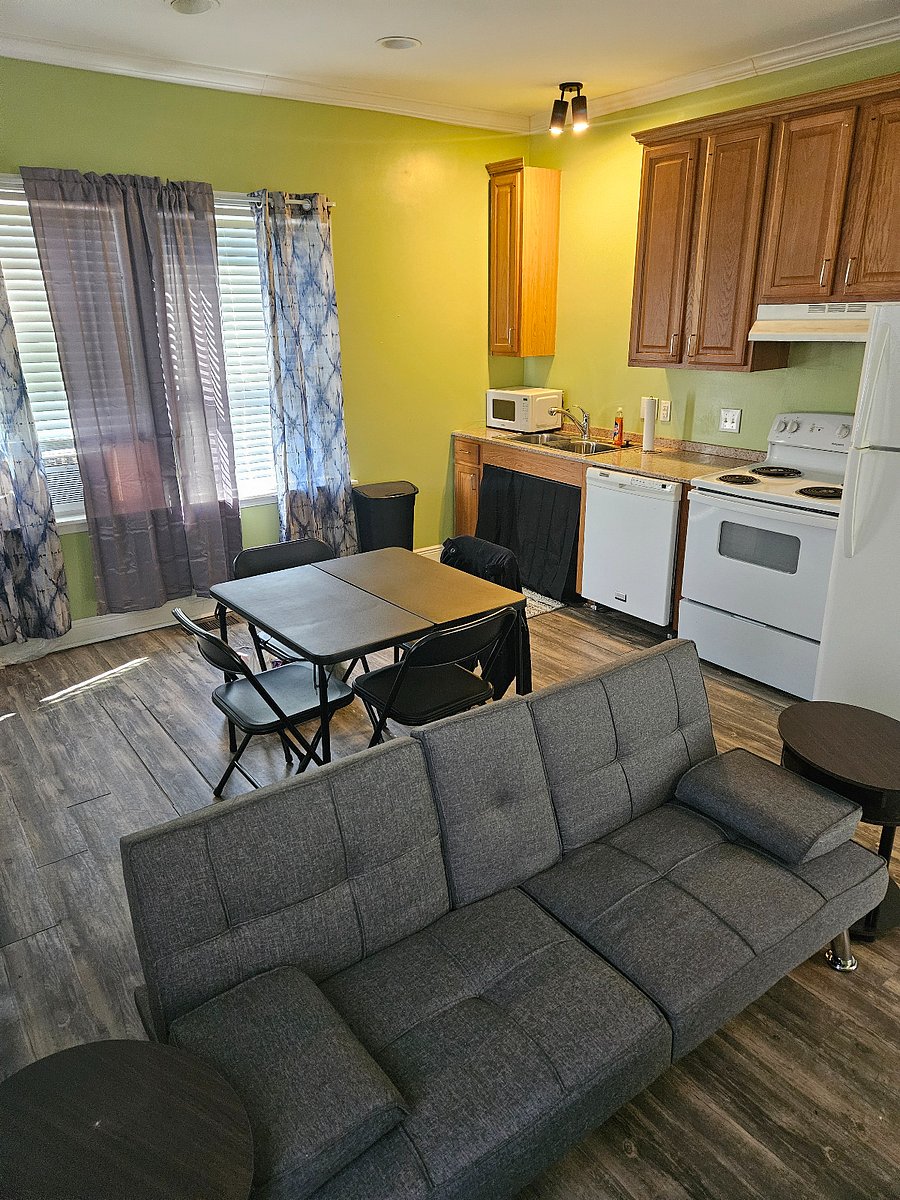 Furnished Finder property 814549_1 photo 3
