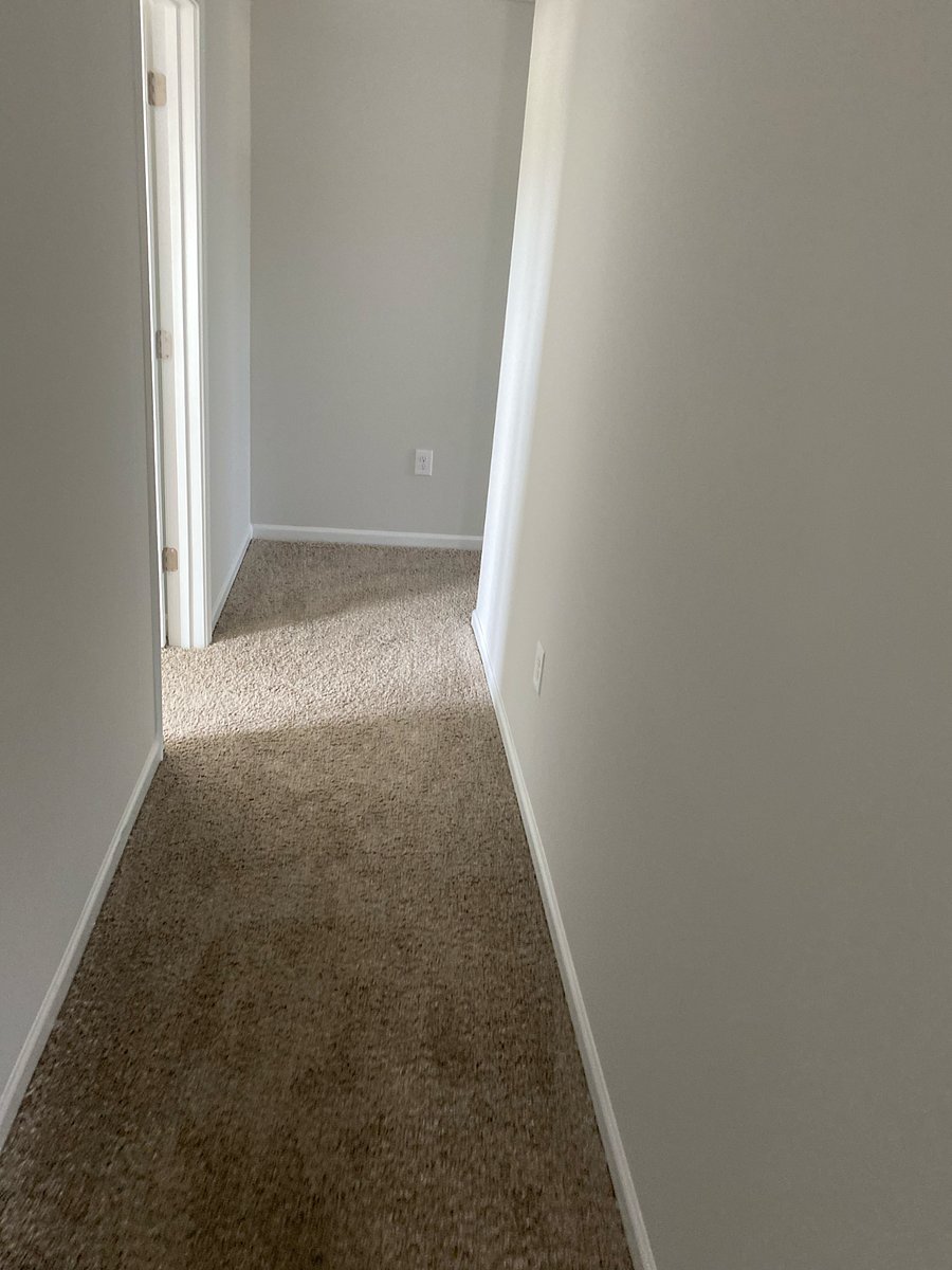 Hallway leading from loft -- entertainment are to second master rental room