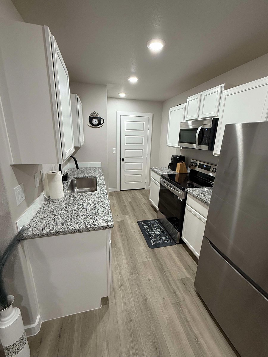 Furnished Finder property 814593_1 photo 18
