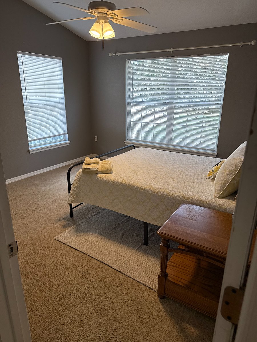Bedroom 2 Upstairs