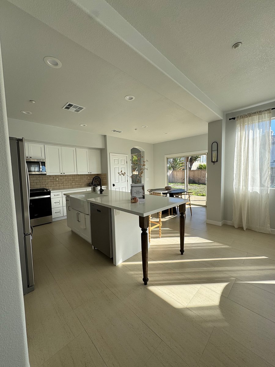 Furnished Finder property 814611_1 photo 7