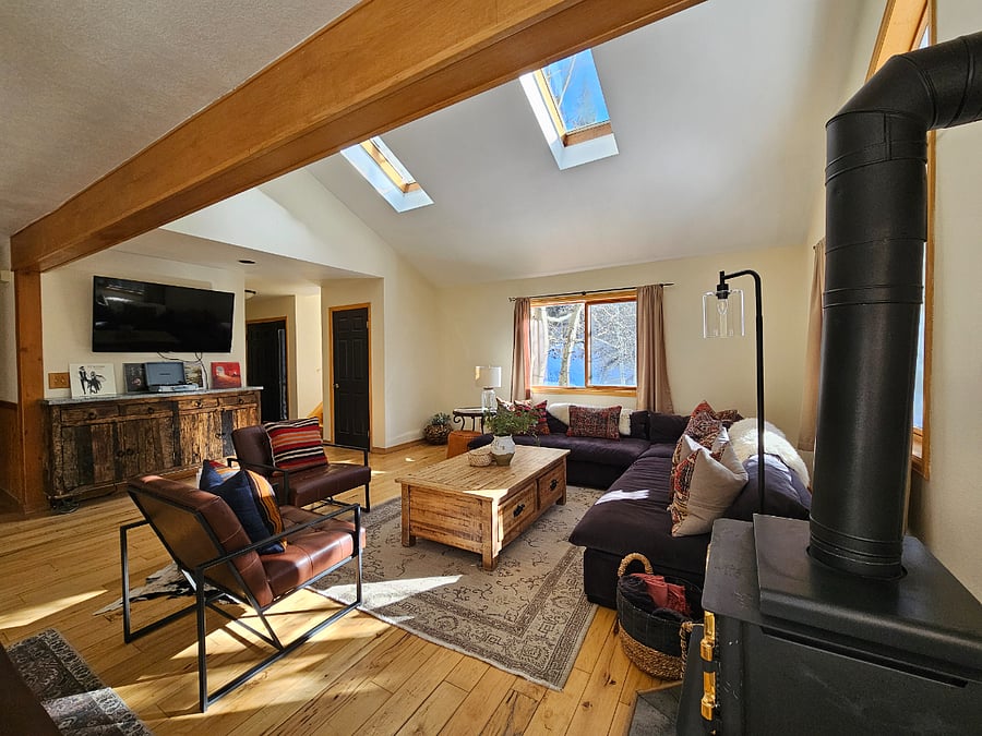 Furnished Finder property 814632_1 photo 1