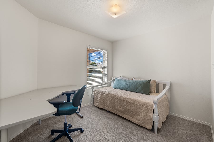 Third Bedroom/office with twin day bed