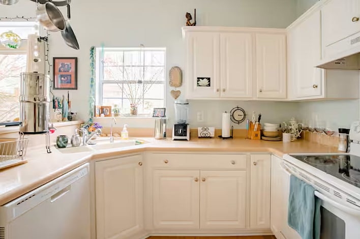 Dishwasher, stove, oven, refrigerator, microwave