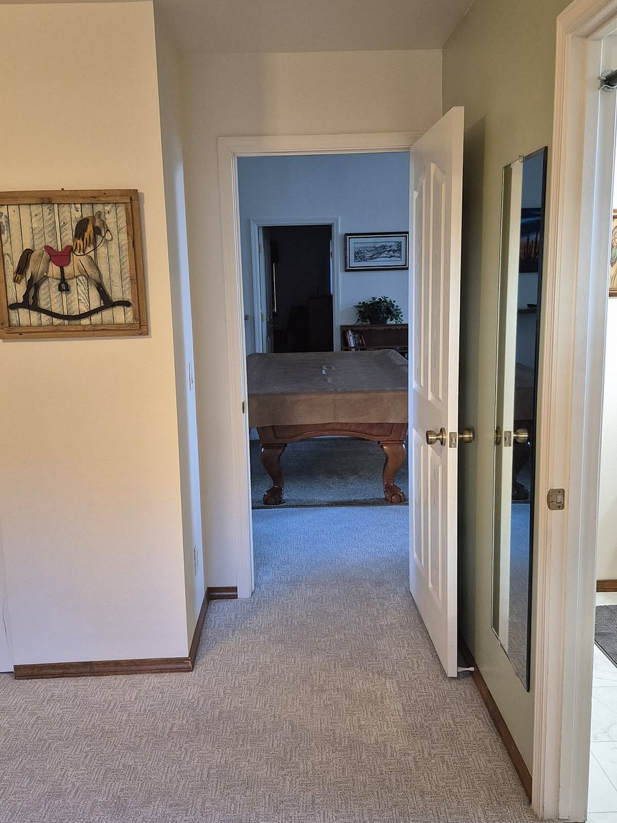 looking from b2 to b1