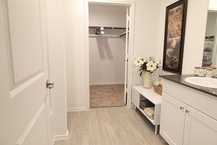 Furnished Finder property 814696_1 photo 8