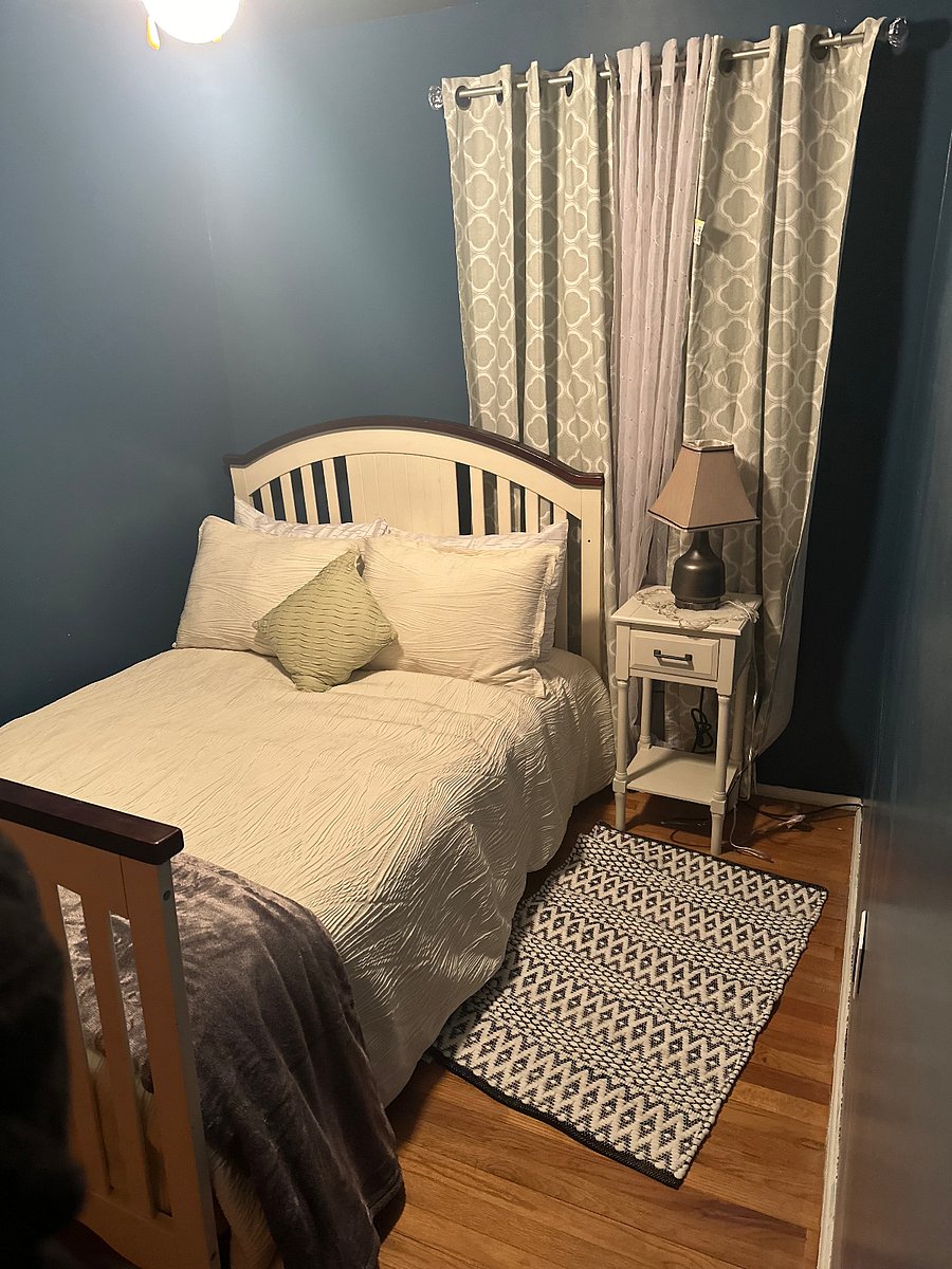 Full Bed