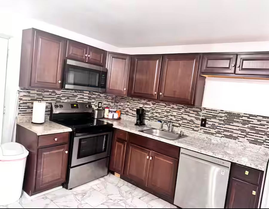 Furnished Finder property 814918_1 photo 4
