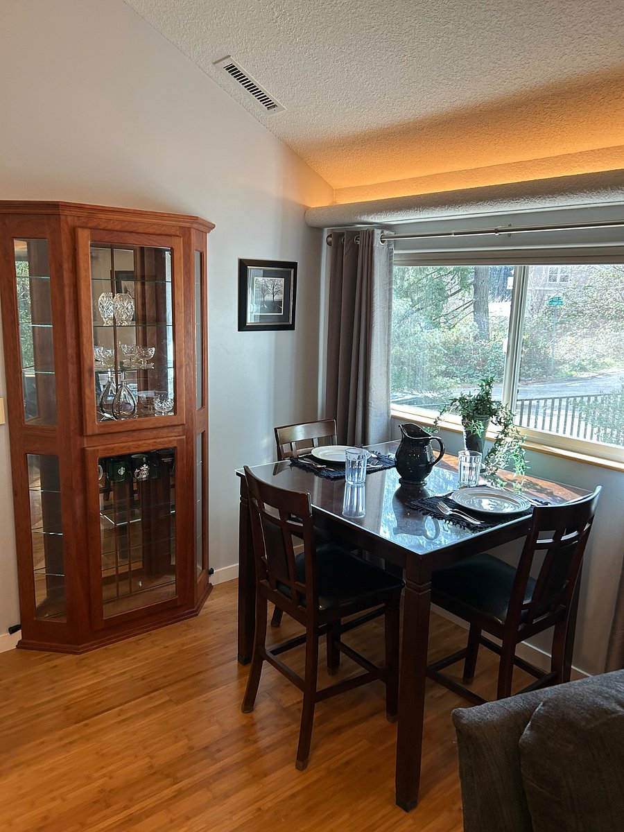 Furnished Finder property 815003_1 photo 4
