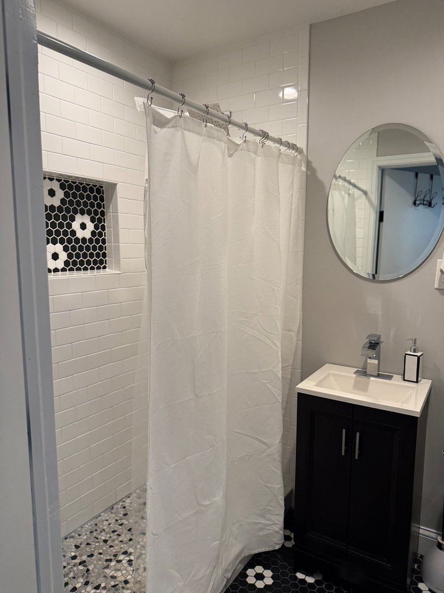 Furnished Finder property 815018_1 photo 9