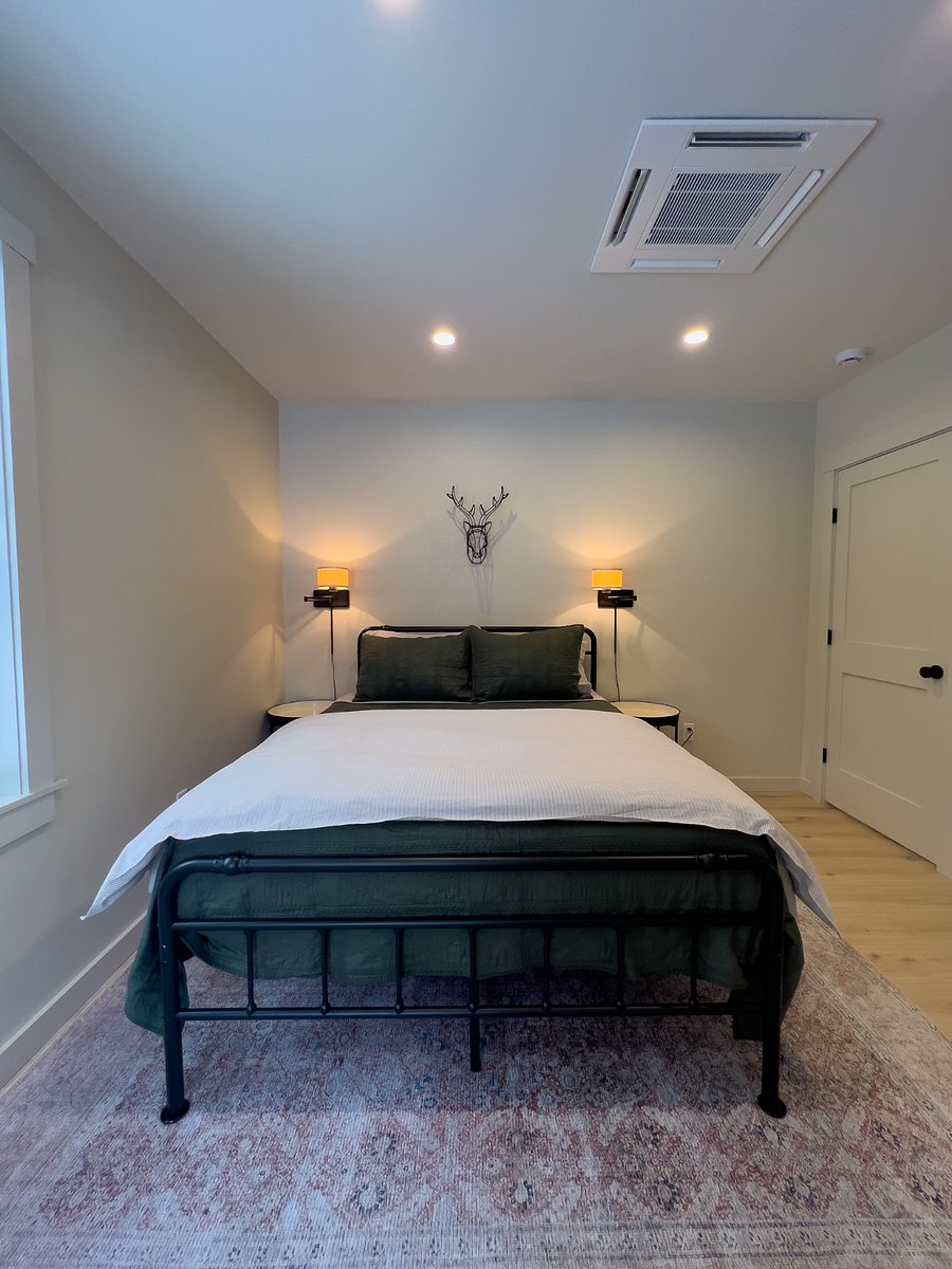 Furnished Finder property 815020_1 photo 21