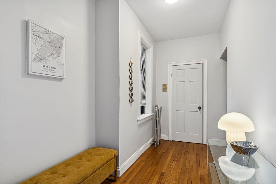 Furnished Finder property 815045_1 photo 6