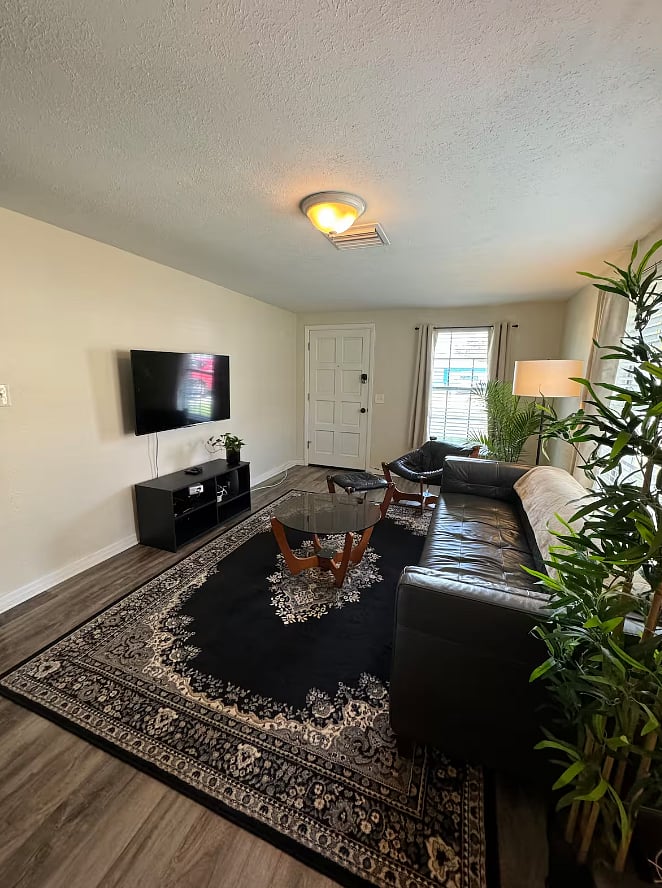 Furnished Finder property 815070_1 photo 4