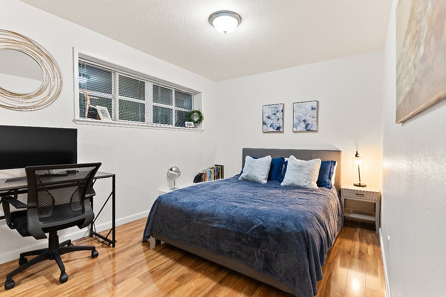 Bedroom!