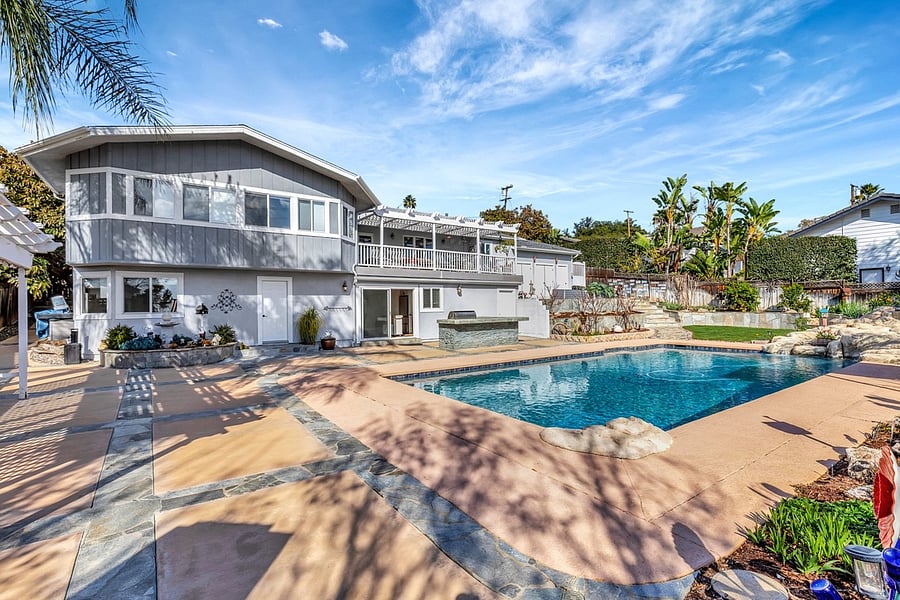 Furnished Finder property 815134_1 photo 9