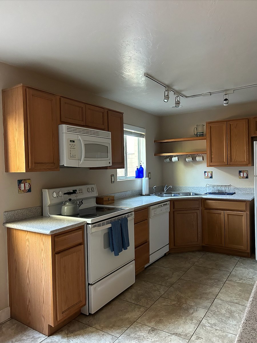 Furnished Finder property 815199_1 photo 3