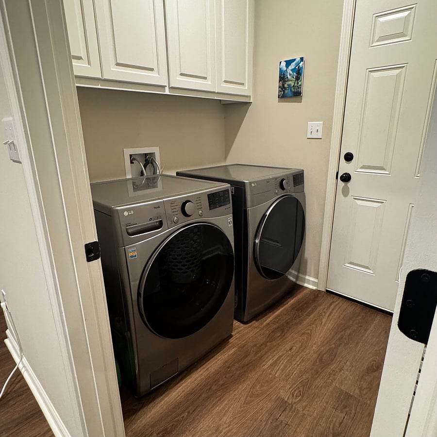 Furnished Finder property 815207_1 photo 7