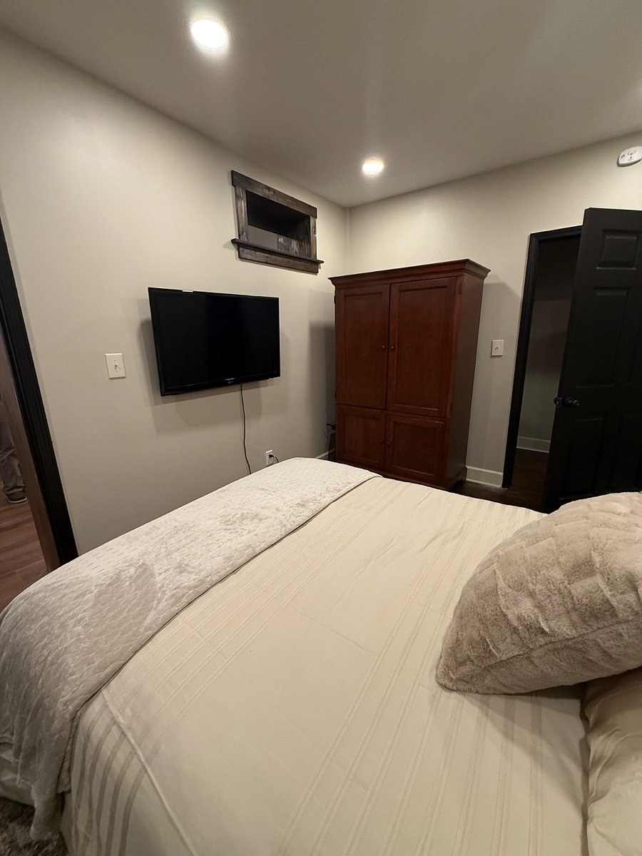 Furnished Finder property 815222_1 photo 14