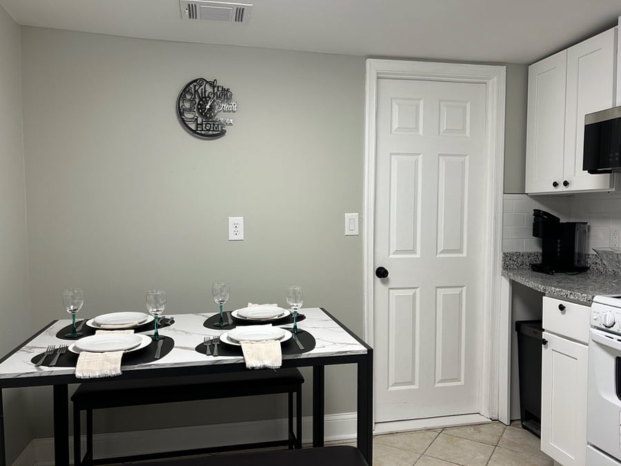 Furnished Finder property 815225_1 photo 6