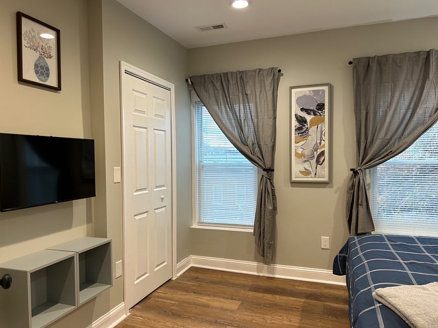 Furnished Finder property 815225_1 photo 9