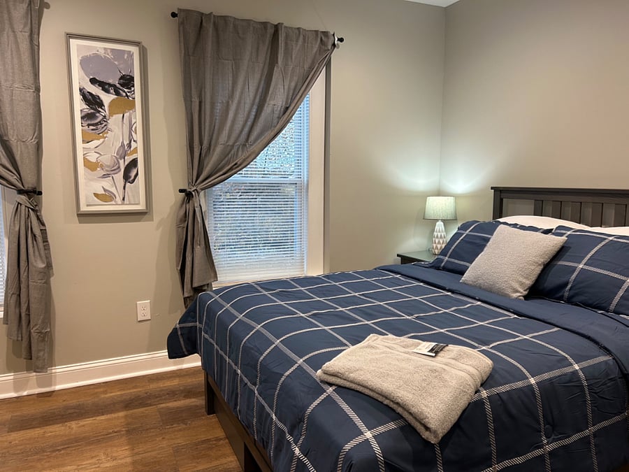 Furnished Finder property 815225_1 photo 24