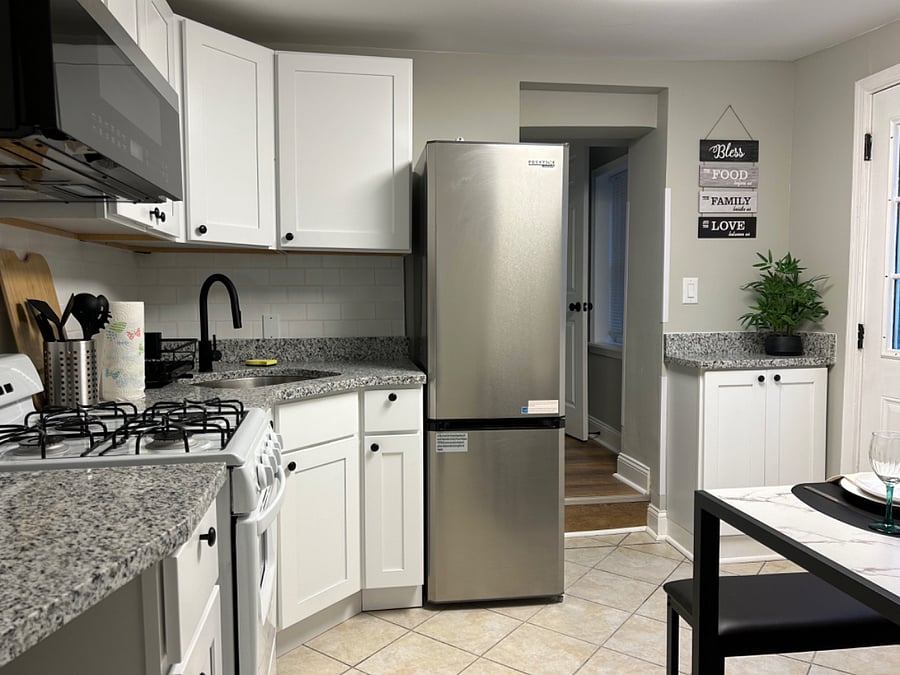 Furnished Finder property 815225_1 photo 40