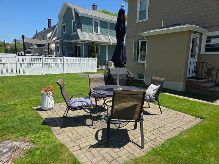 Outdoor Seating with Grill