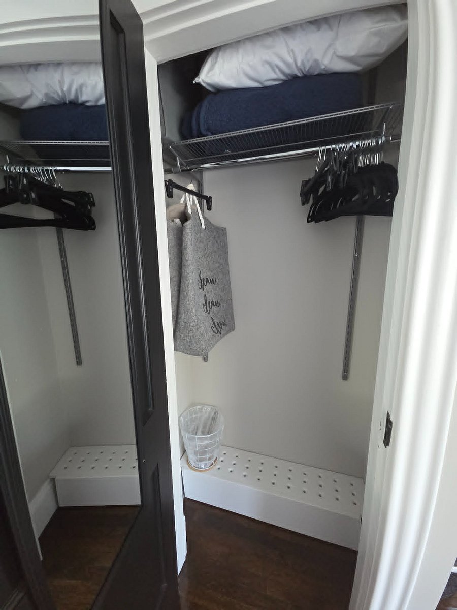 Closet in Bedroom 3