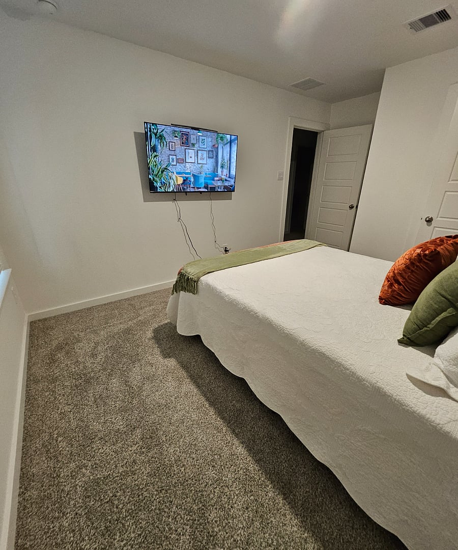 Furnished Finder property 815232_1 photo 8
