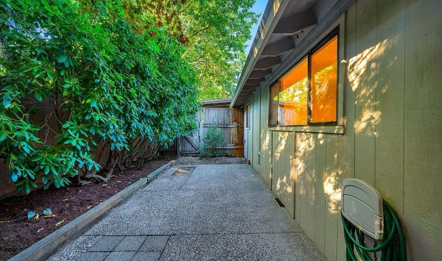 Furnished Finder property 815259_1 photo 3