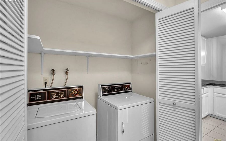 Furnished Finder property 815259_1 photo 20
