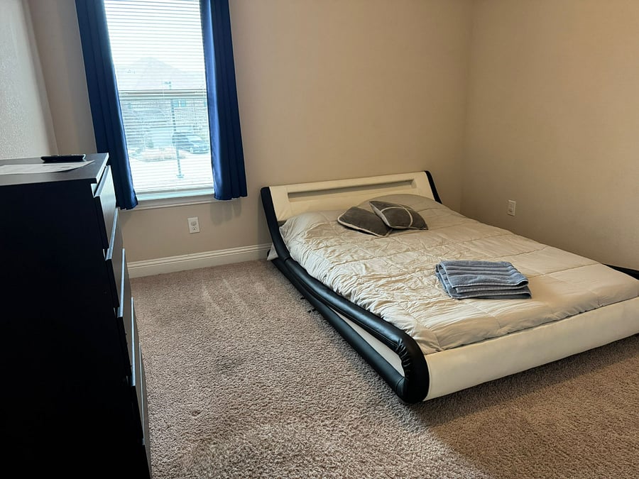 Furnished Finder property 815265_1 photo 4