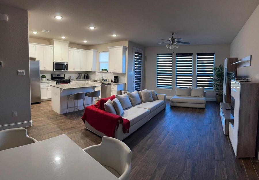 Furnished Finder property 815265_1 photo 17