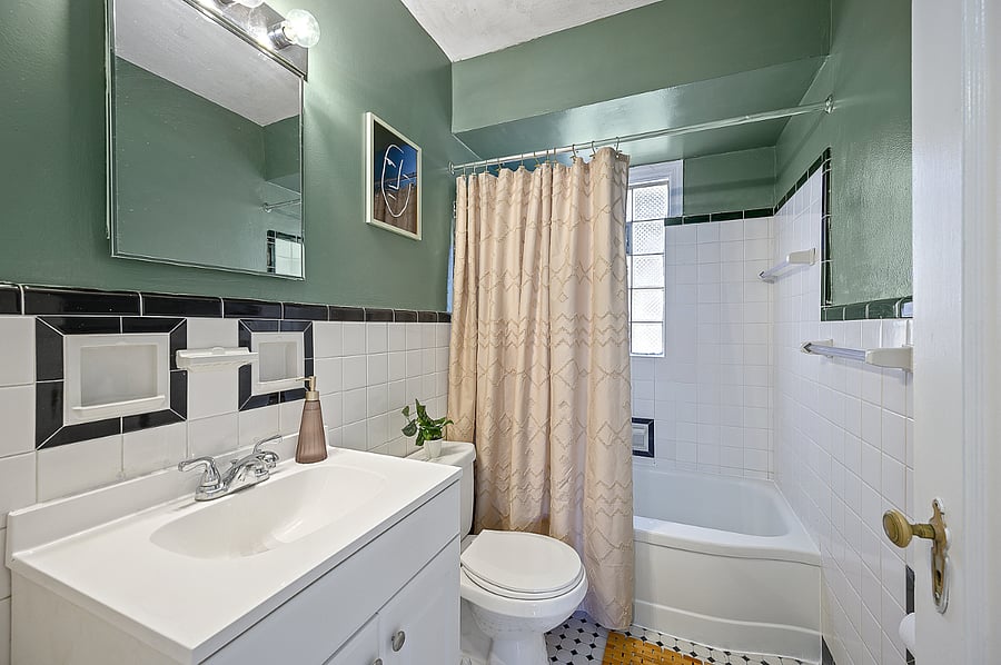 Furnished Finder property 815270_1 photo 15