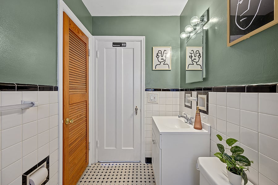 Furnished Finder property 815270_1 photo 16