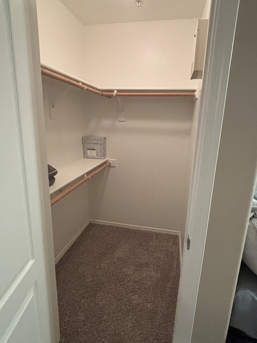 Furnished Finder property 815290_1 photo 21