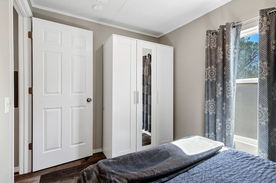 Furnished Finder property 815304_1 photo 12