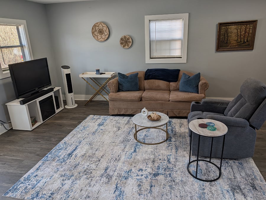 Furnished Finder property 815338_1 photo 3
