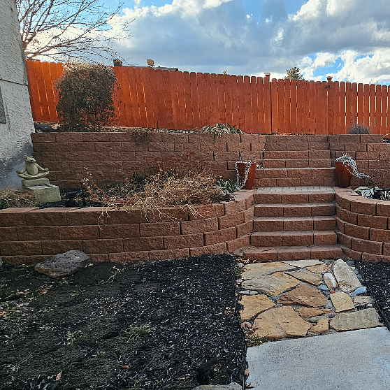 Garden W/ Water feature and Chimes