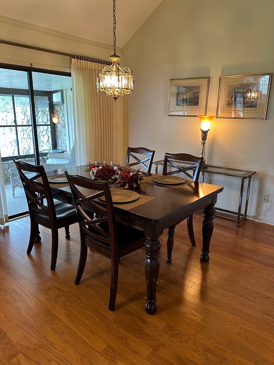 Dining Area.