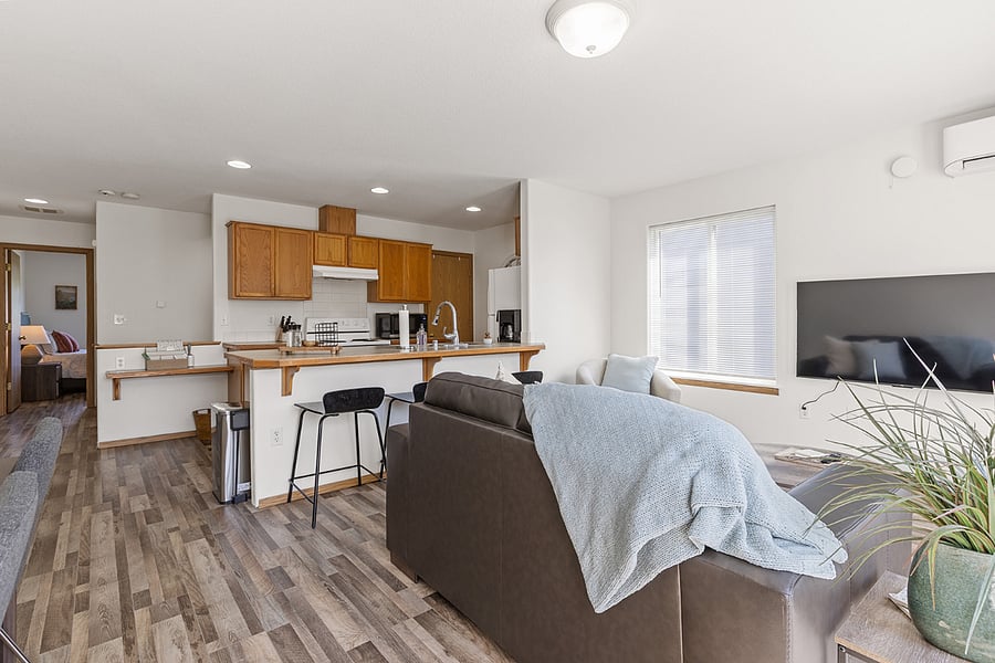 Furnished Finder property 815398_1 photo 9