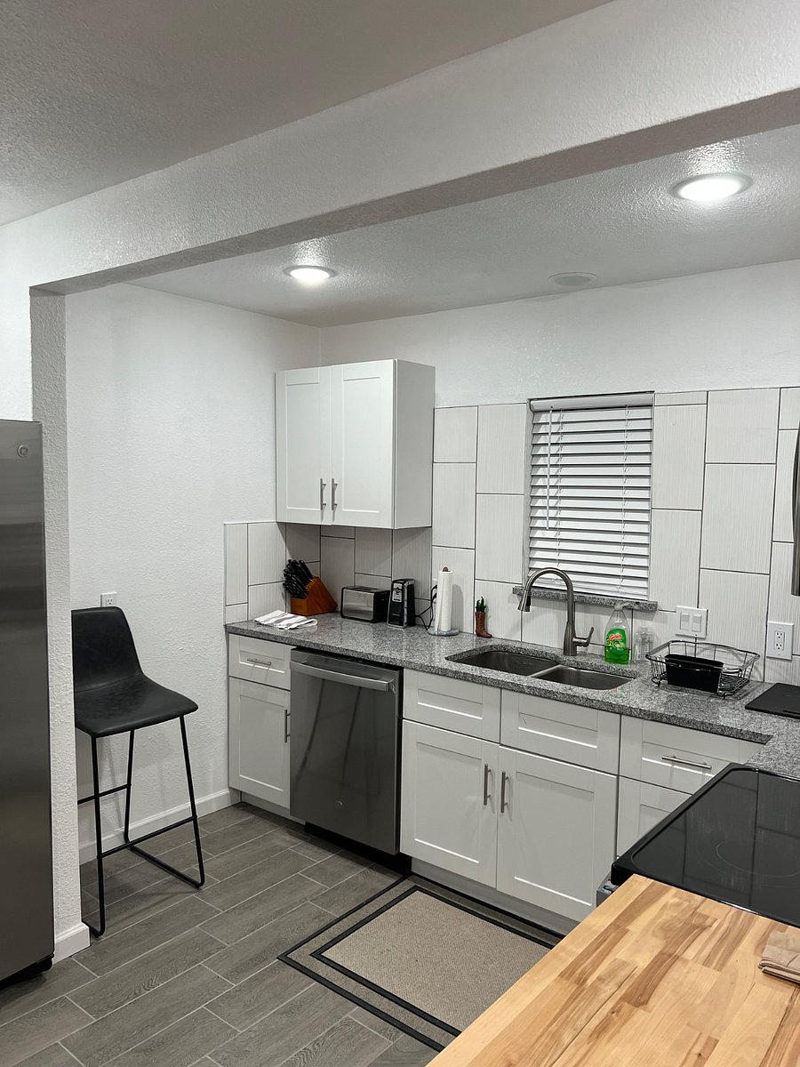 Furnished Finder property 815437_1 photo 6