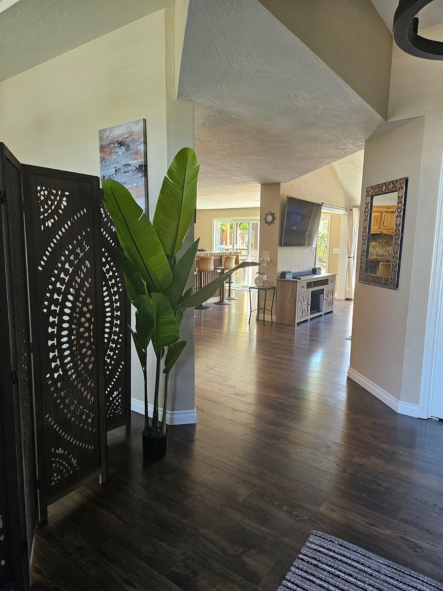 Furnished Finder property 815450_1 photo 2