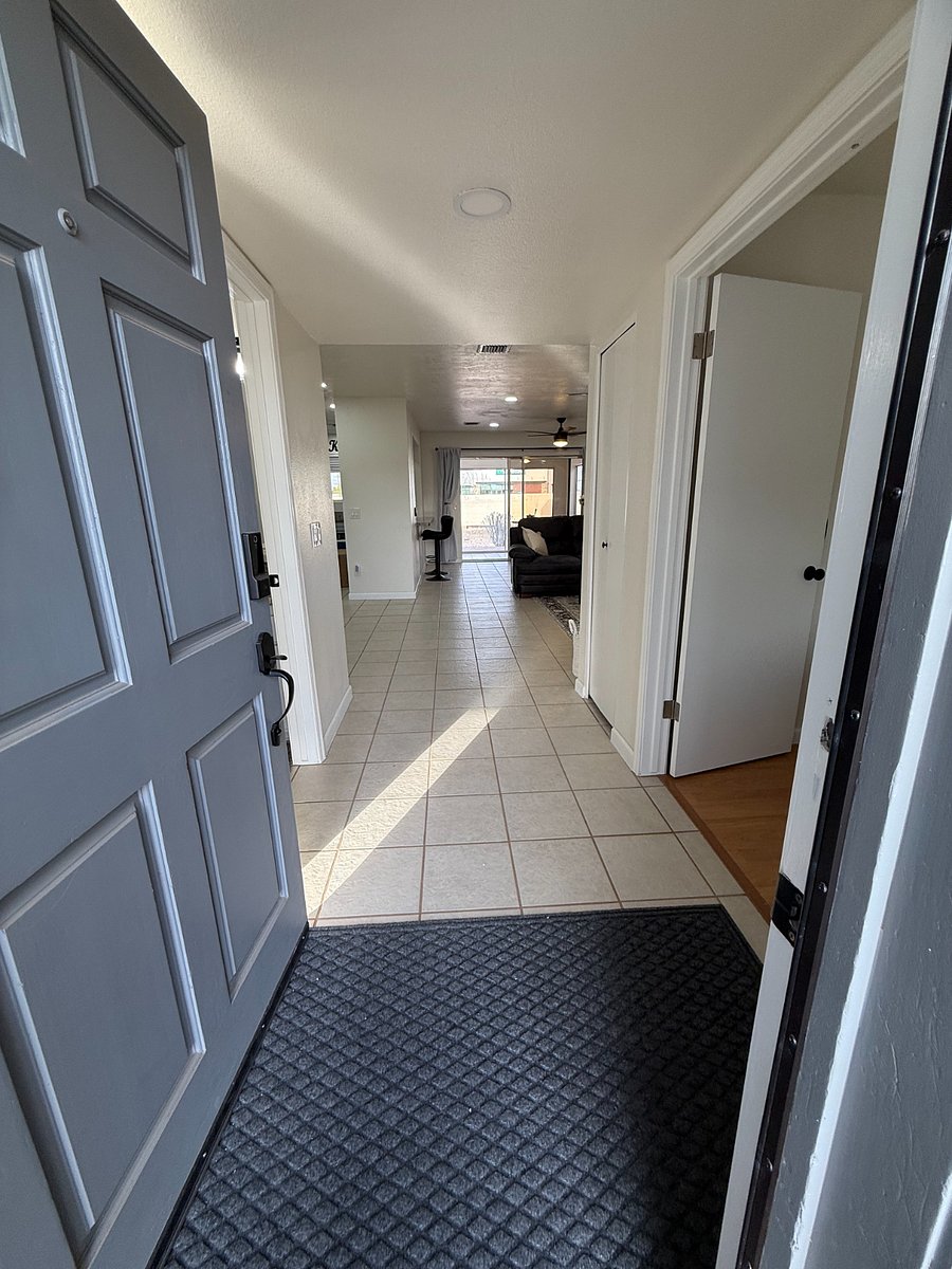 Furnished Finder property 815493_1 photo 3