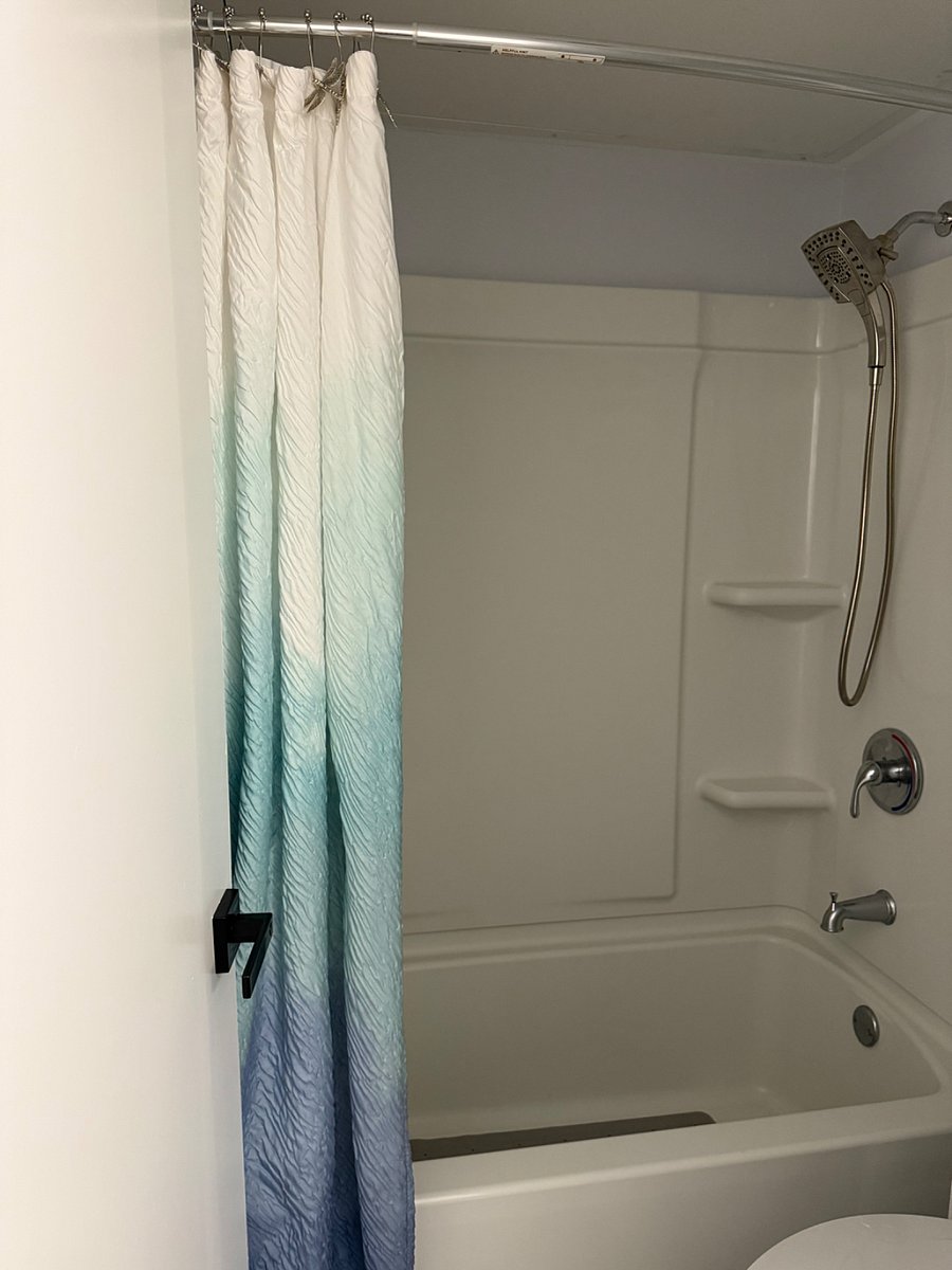 Furnished Finder property 815502_1 photo 4
